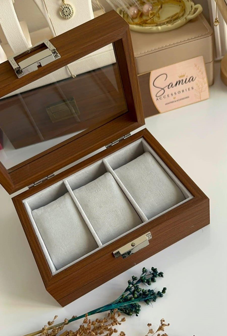 Boîte à Montres Élégante – Rangement & Protection