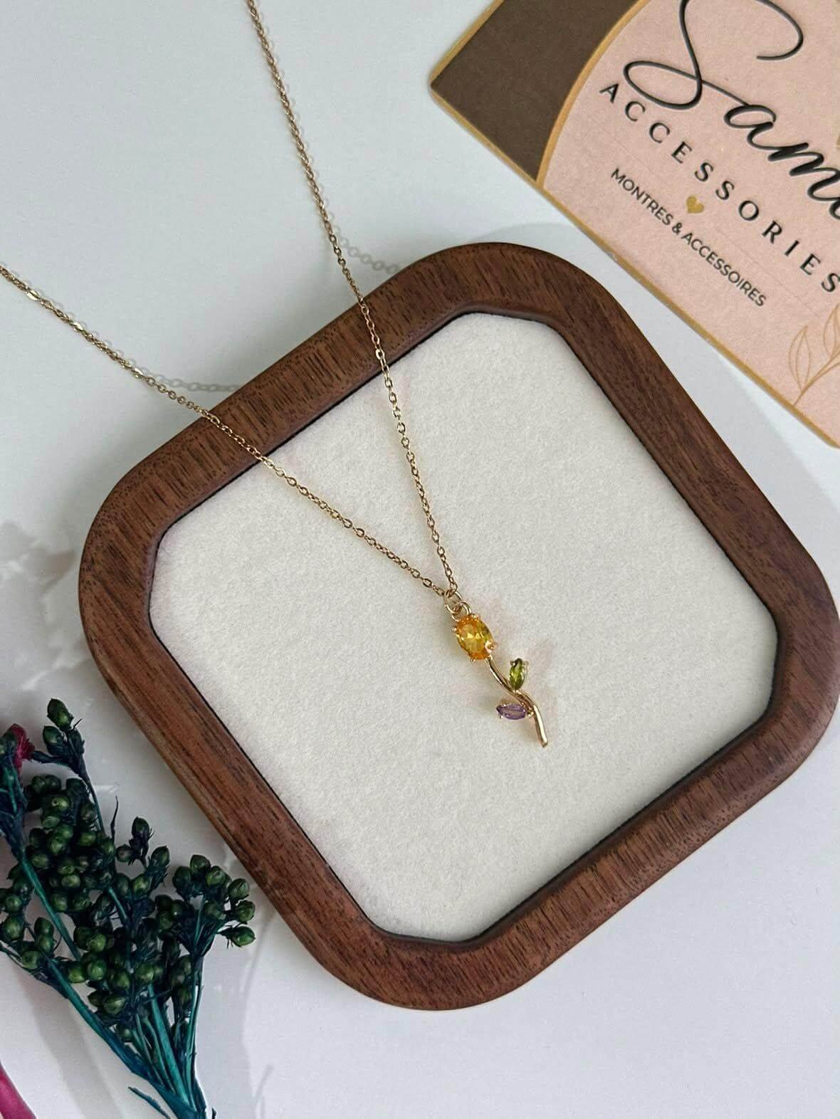 Collier Fleur en Acier Inoxydable