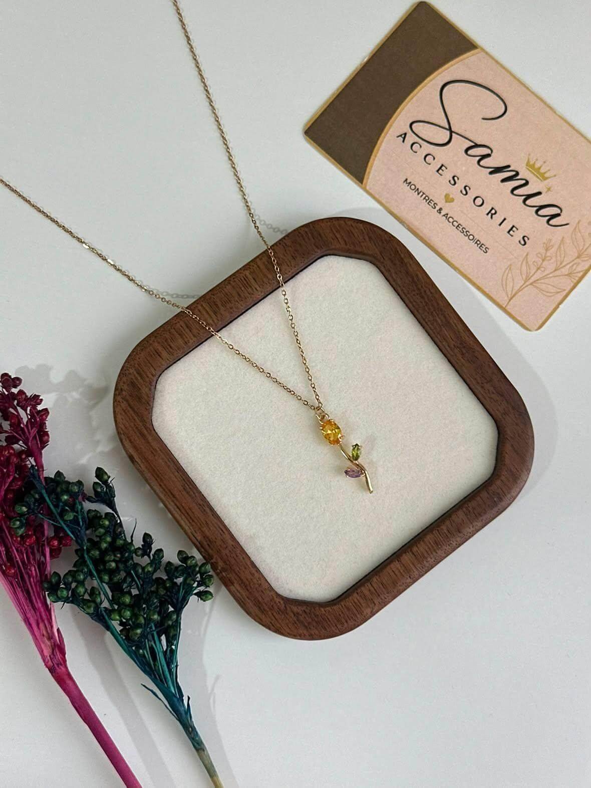 Collier Fleur en Acier Inoxydable