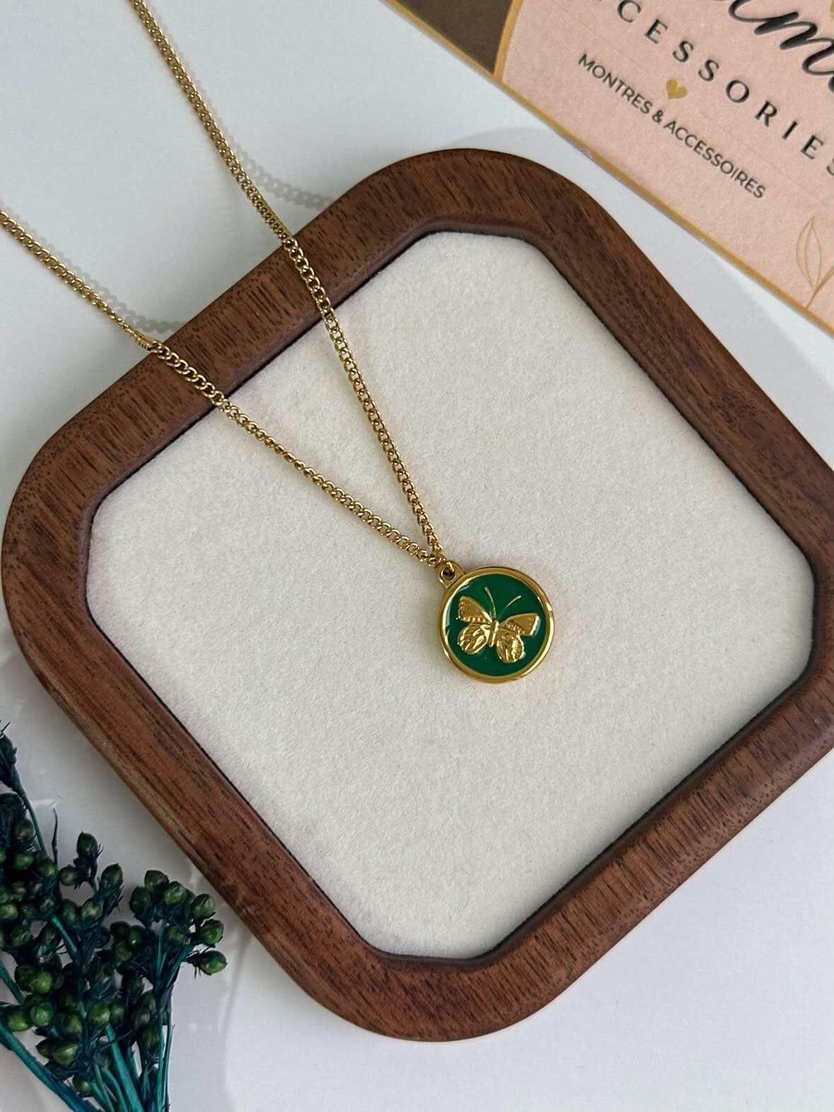 Collier Motif Papillon en Acier Inoxyd