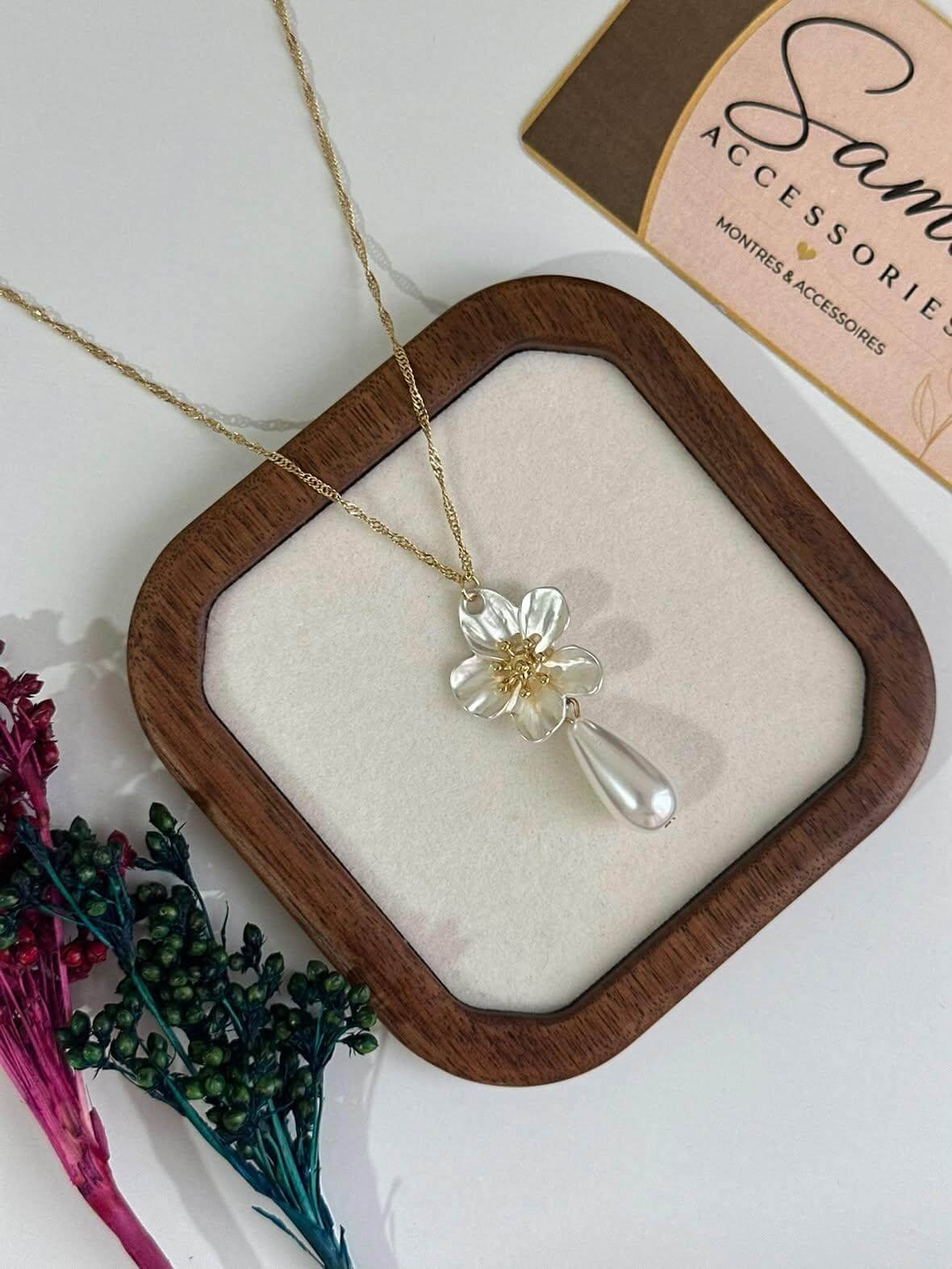 Collier en Acier Inoxydable avec Pierre