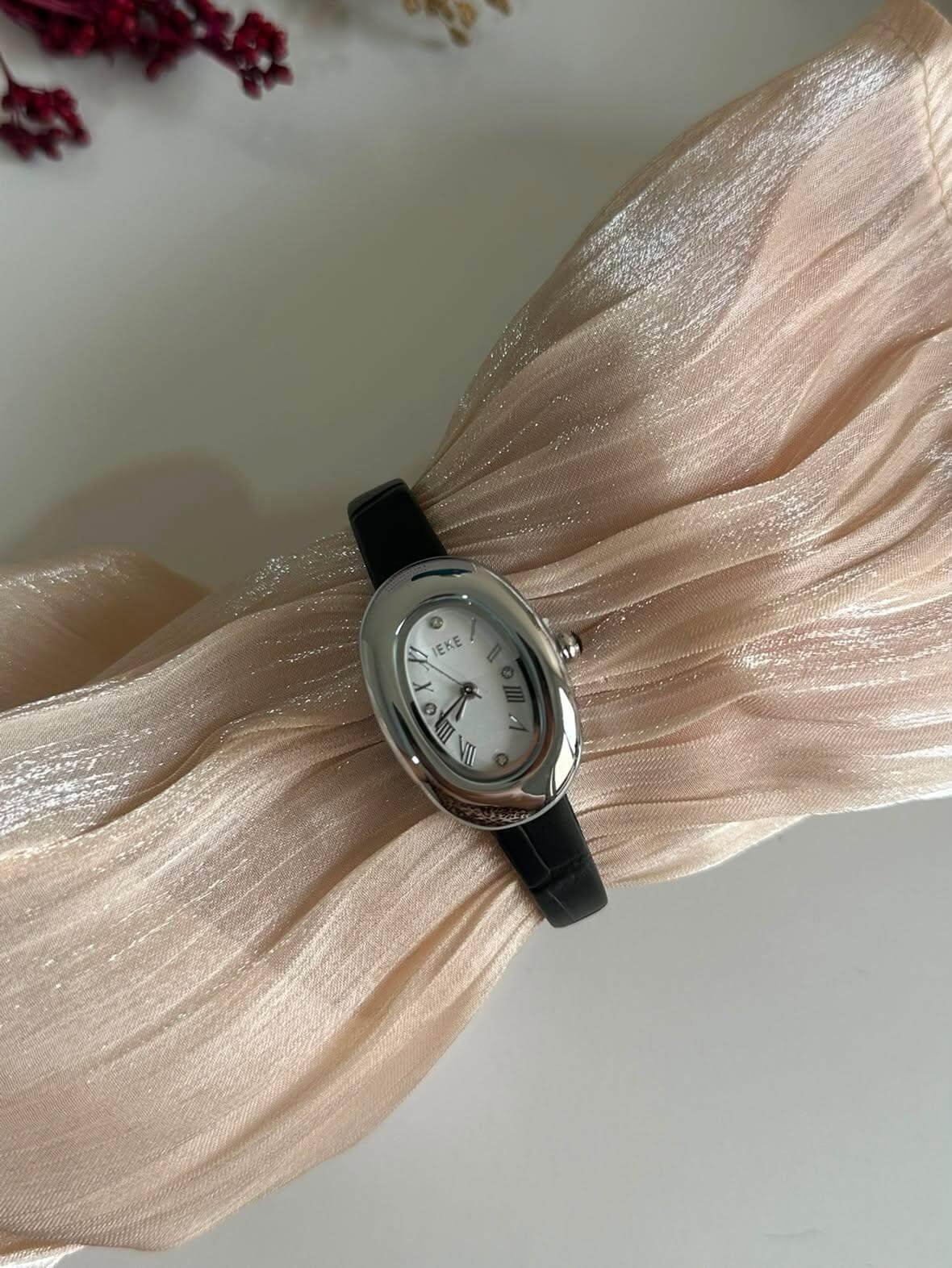 Montre Femme IEKE – Originale avec emballage complet