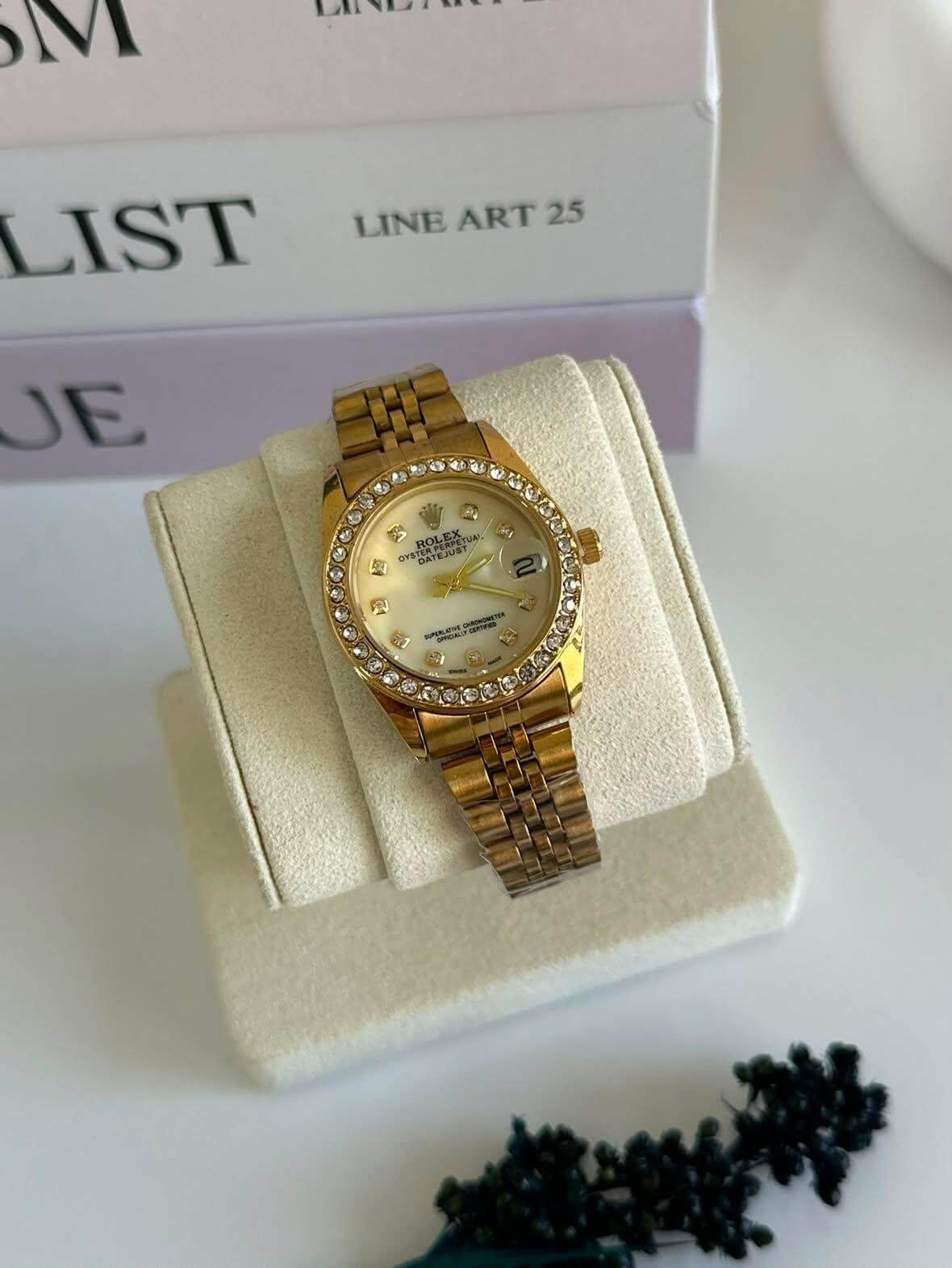 ROLEX – Montre Femme en Acier Doré