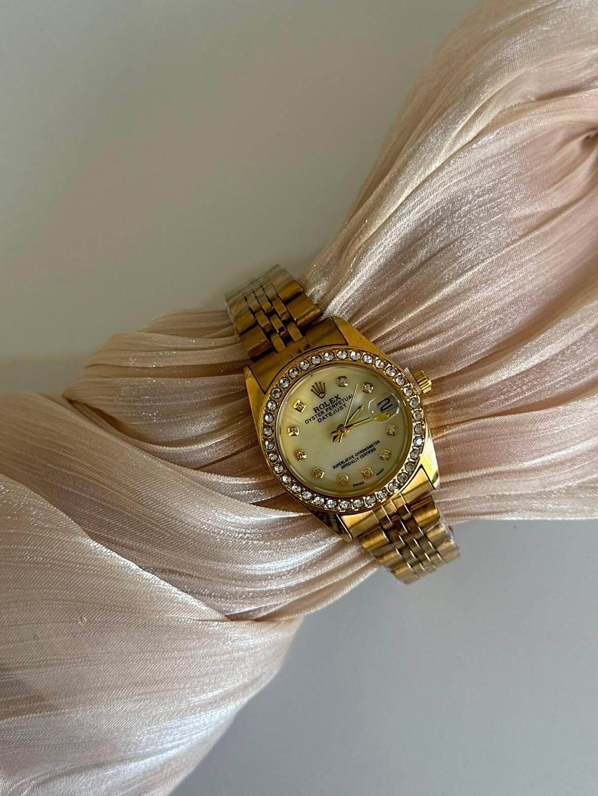 ROLEX – Montre Femme en Acier Doré