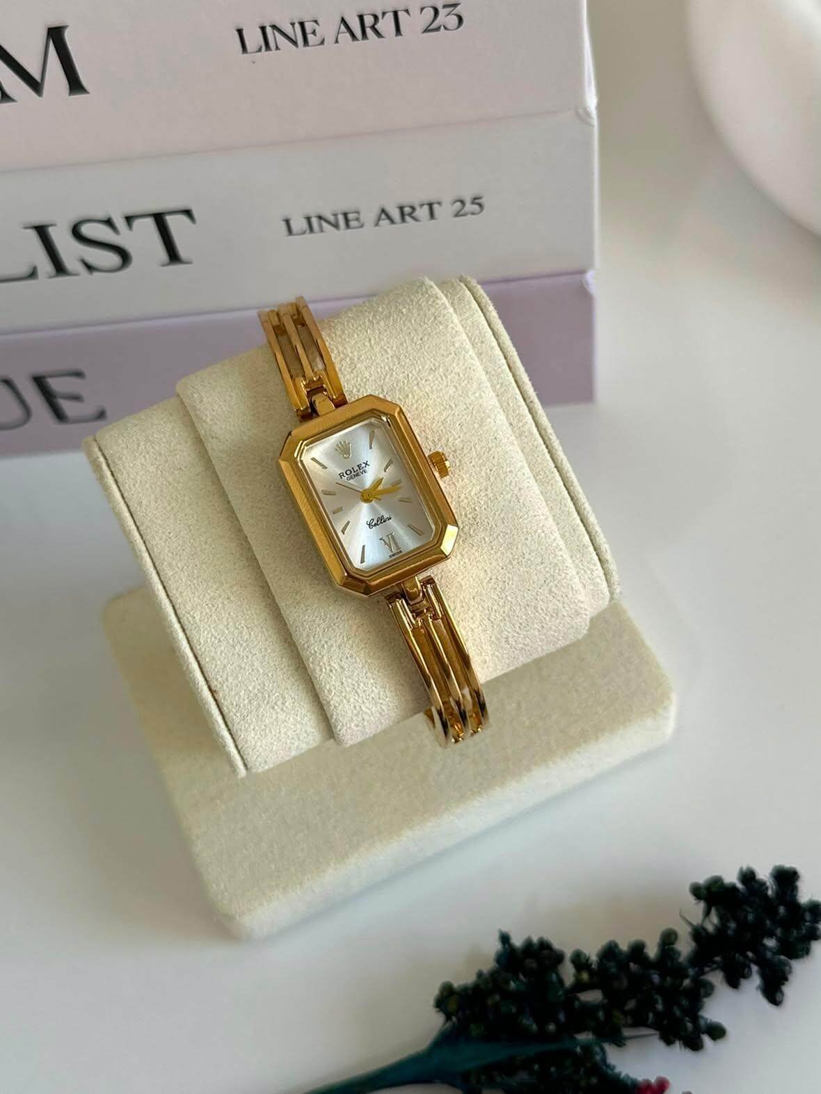 ROLEX – Montre Femme en Acier Doré