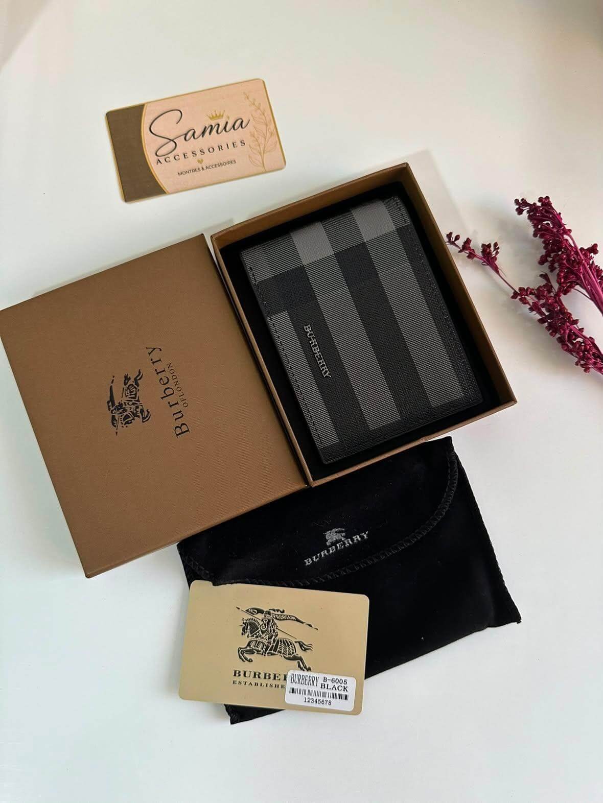 Portefeuille Burberry pour Homme – Motif Check Noir & Gris