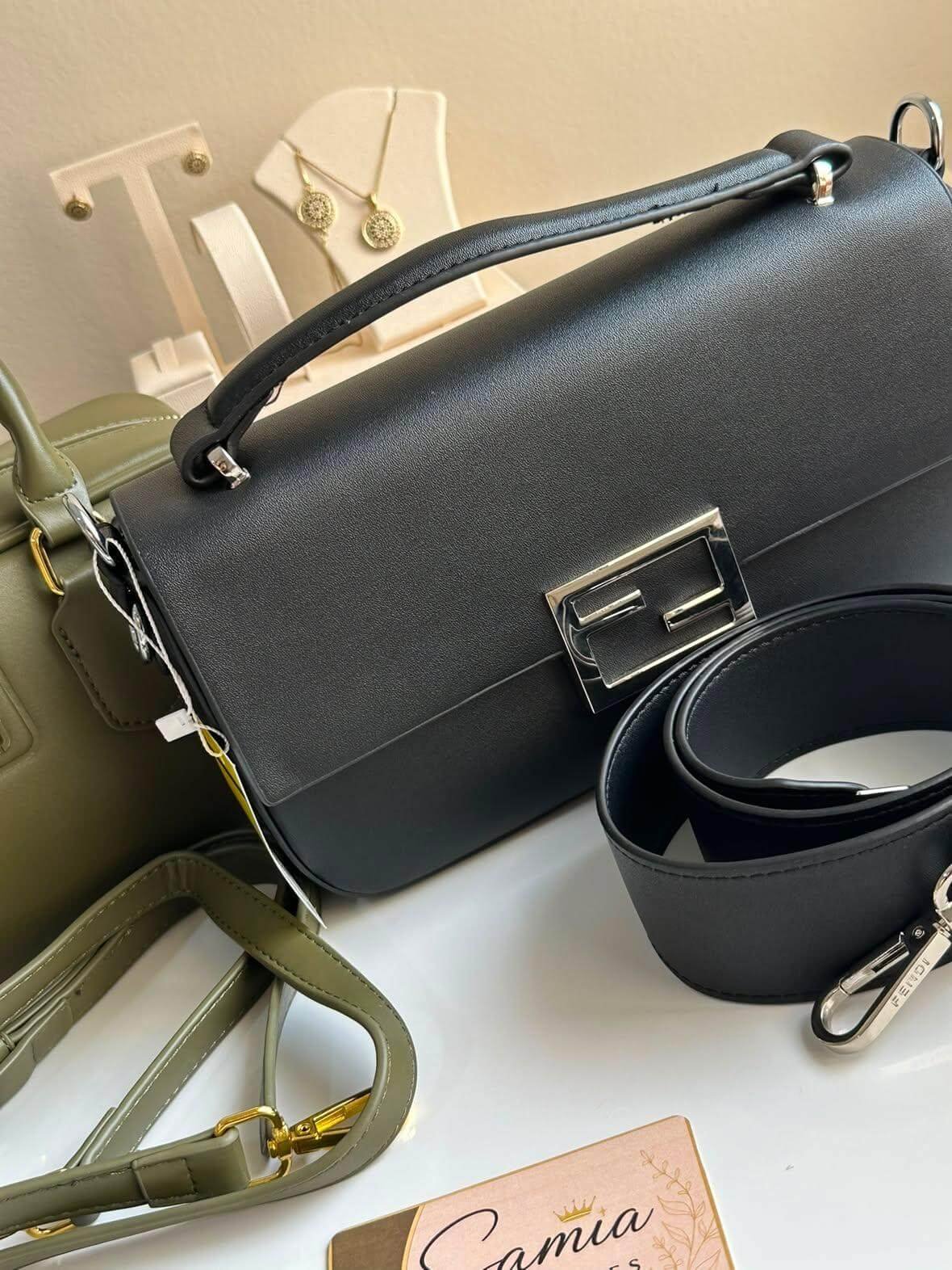 Sac à main Fendi – Modèle iconique noir élégant – Image 2