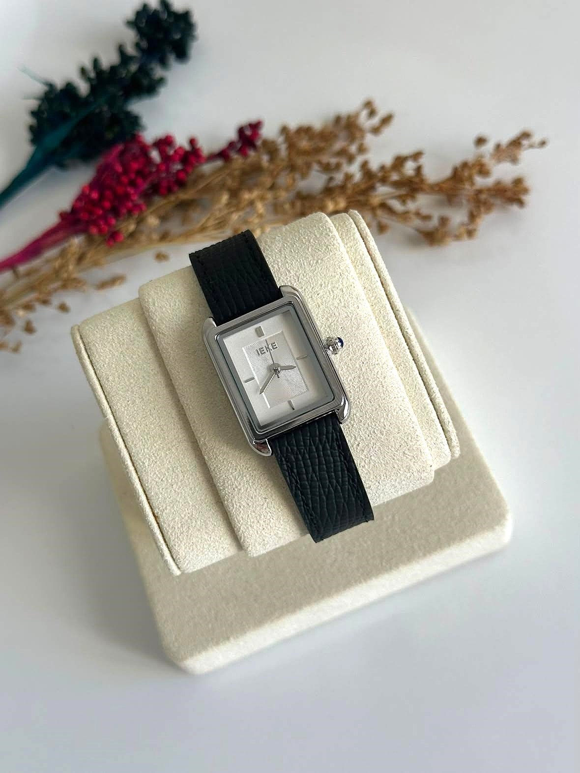 Montre Femme IEKE – Originale avec emballage complet